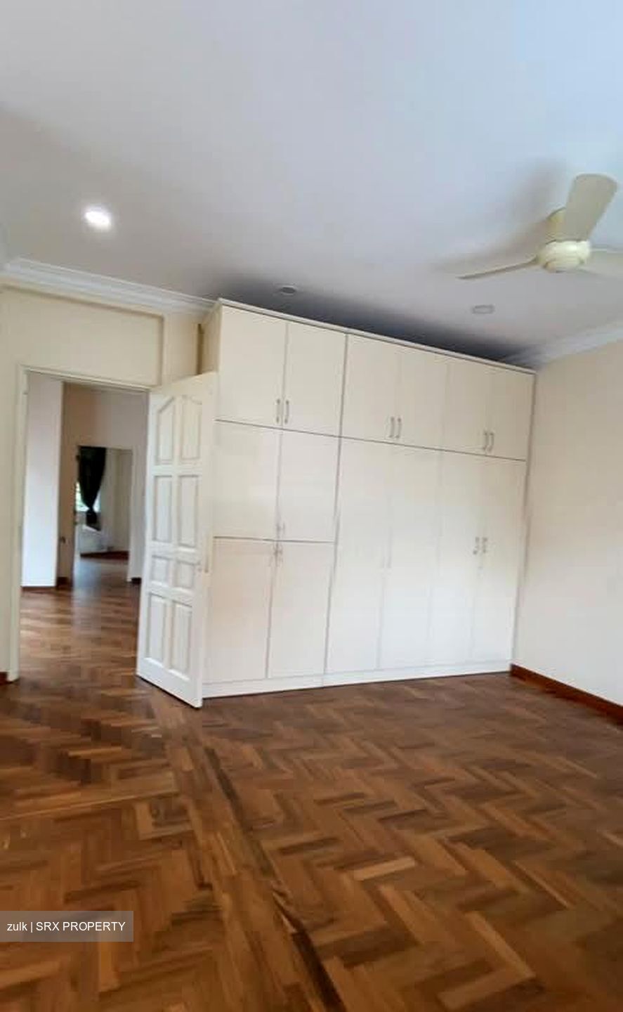 Kew Crescent (D16), Semi-Detached #596870171